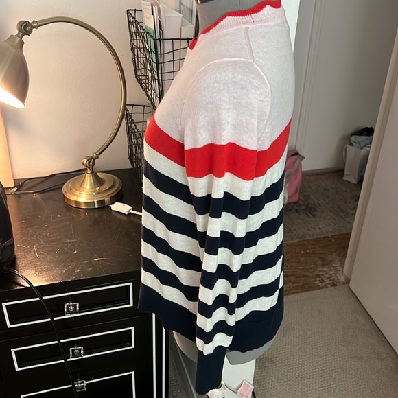 JCrew Scalloped Neck Sweater - Picture 3 of 9